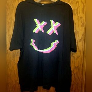 Black Smiley Face Graphic Tee Louis Tomlinson Size 2XL
